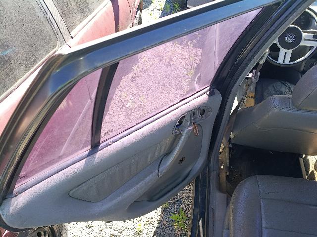 Foto 28 de 60: GOL 16V PLUS - 2001/2001