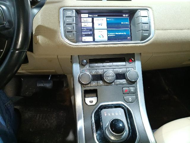 LAND ROVER EVOQUE PURE P5D - 2014/2014 — foto 24 de 30