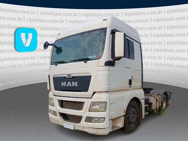 MAN TGX 28.440 6x2 T 2020 em leilão