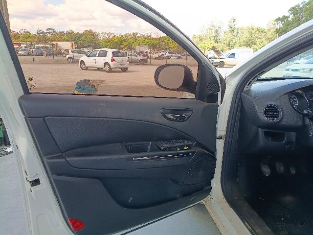 FIAT BRAVO ESSENCE 1.8 - 2013/2014 — foto 21 de 25