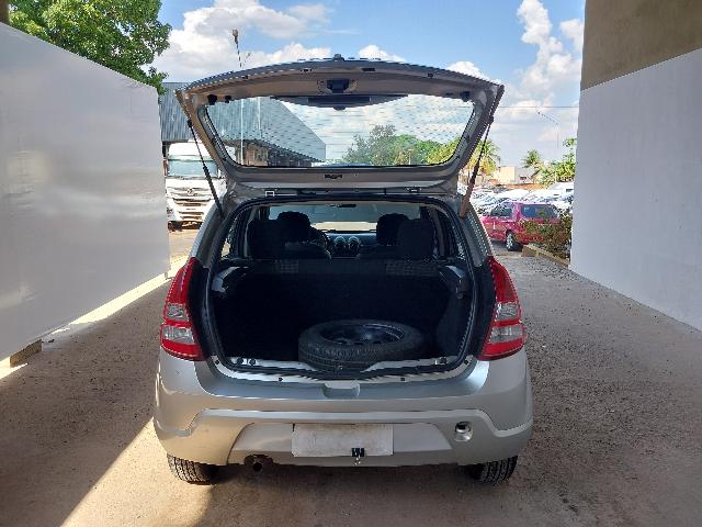 RENAULT SANDERO EXP 16 - 2011/2012 — foto 30 de 40