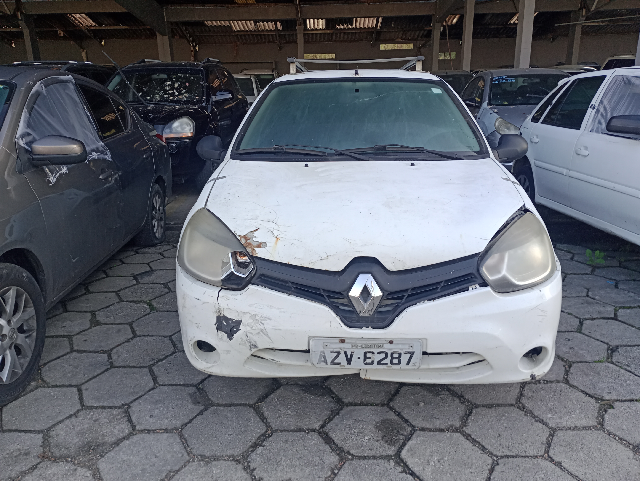 RENAULT CLIO EXP1016VH - 2014/2015 — foto 5 de 9