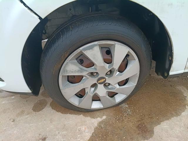 CHEVROLET ONIX 1.4MT LT - 2014/2015 — foto 21 de 22