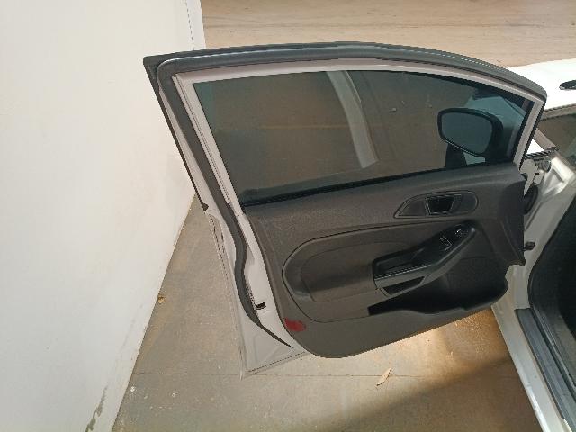 FORD FIESTA HA 1.5L S - 2013/2014 — foto 19 de 39