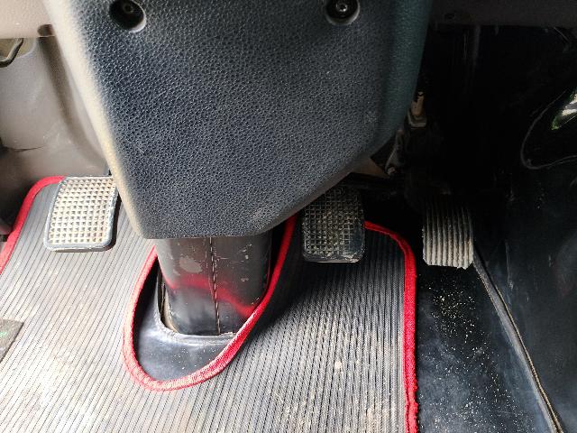 VOLKSWAGEN 24.280 CRM 6X2 - 2013/2013 — foto 25 de 40