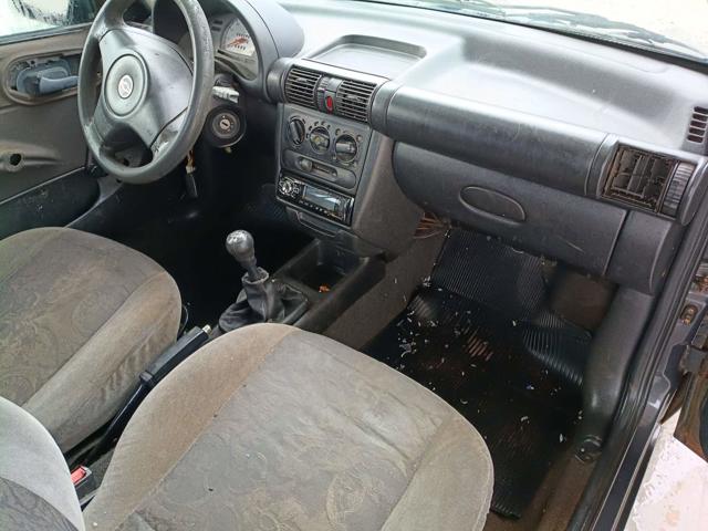 GM CORSA MILENIUM - 2002/2002 — foto 13 de 26