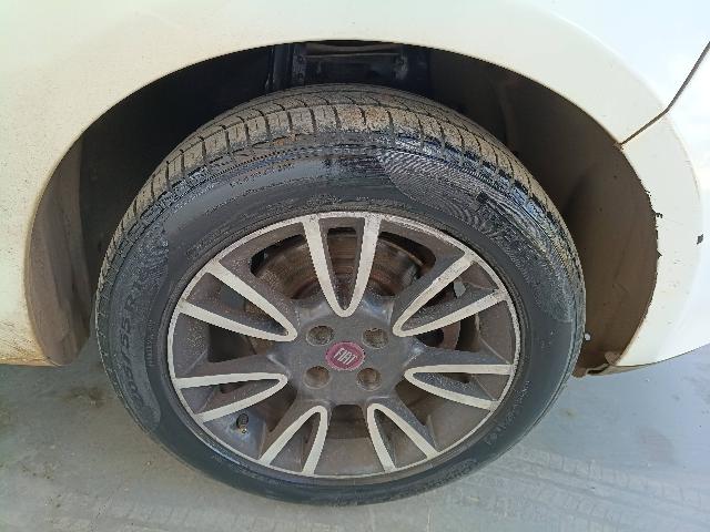 FIAT BRAVO ESSENCE 1.8 - 2013/2014 — foto 10 de 25