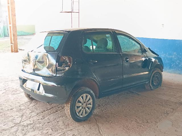 VOLKSWAGEN FOX 1.0 - 2006/2006 — foto 16 de 27