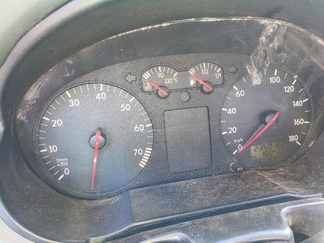 Foto 12 de 60: GOL 16V PLUS - 2001/2001
