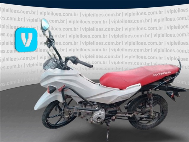 Honda POP 110i 2023 em leilão