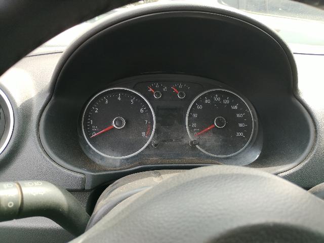 VOLKSWAGEN NOVO GOL 1.0 CITY - 2014/2014 — foto 5 de 26