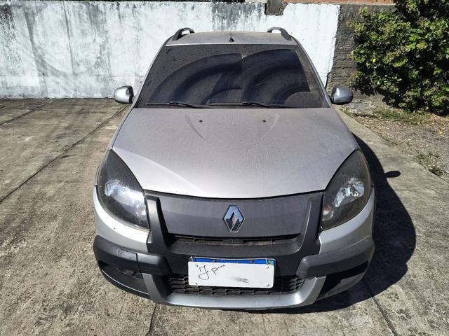RENAULT SANDERO STW 16HP - 2012/2013 — foto 7 de 26