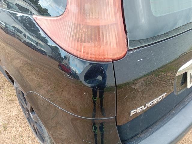 PEUGEOT 207SW XR - 2009/2009 — foto 30 de 32