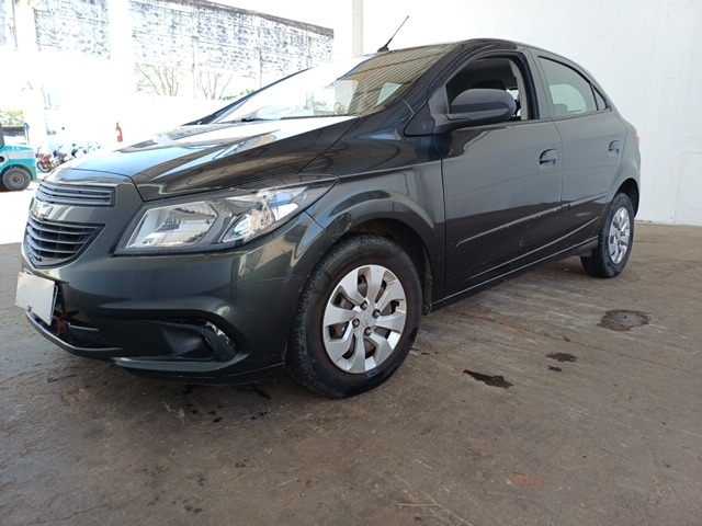 Chevrolet Onix 10mt Joye ONIX HATCH Joy 1.0 8V Flex 5p Mec.