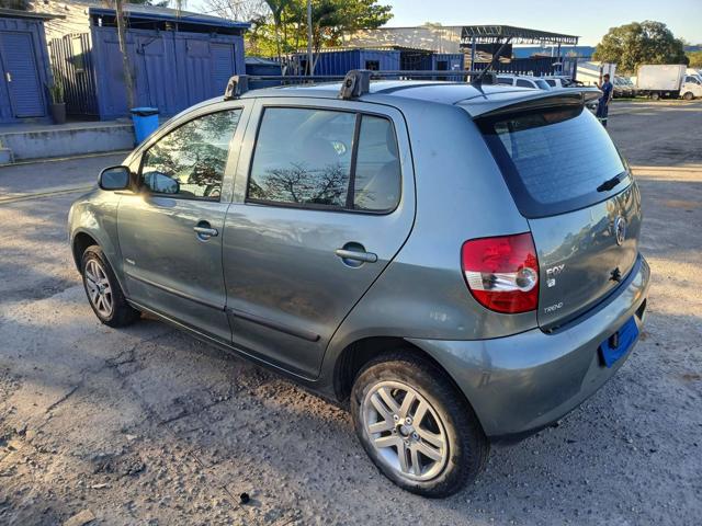 VOLKSWAGEN FOX 1.0 - 2009/2010 — foto 3 de 37