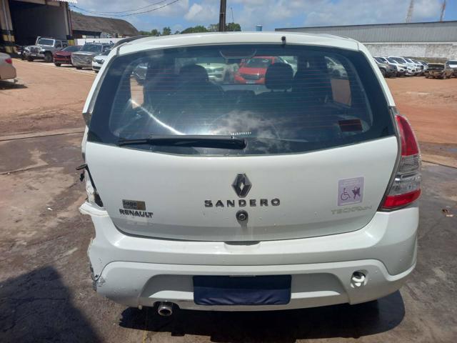 RENAULT SANDERO EXP1016V - 2014/2014 — foto 26 de 31