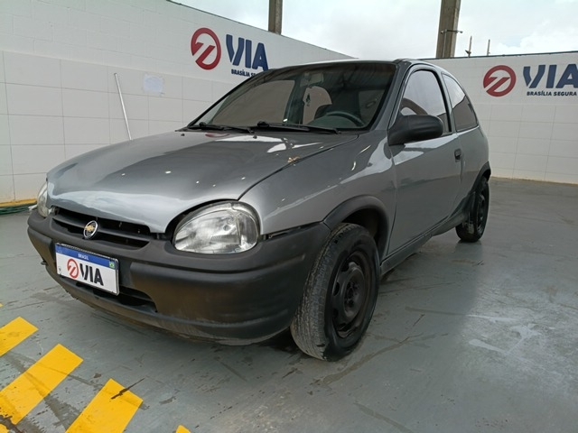 CHEVROLET Corsa Wind