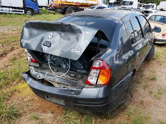 RENAULT CLIO RT 1.0 16V - 2002/2002 — foto 3 de 37