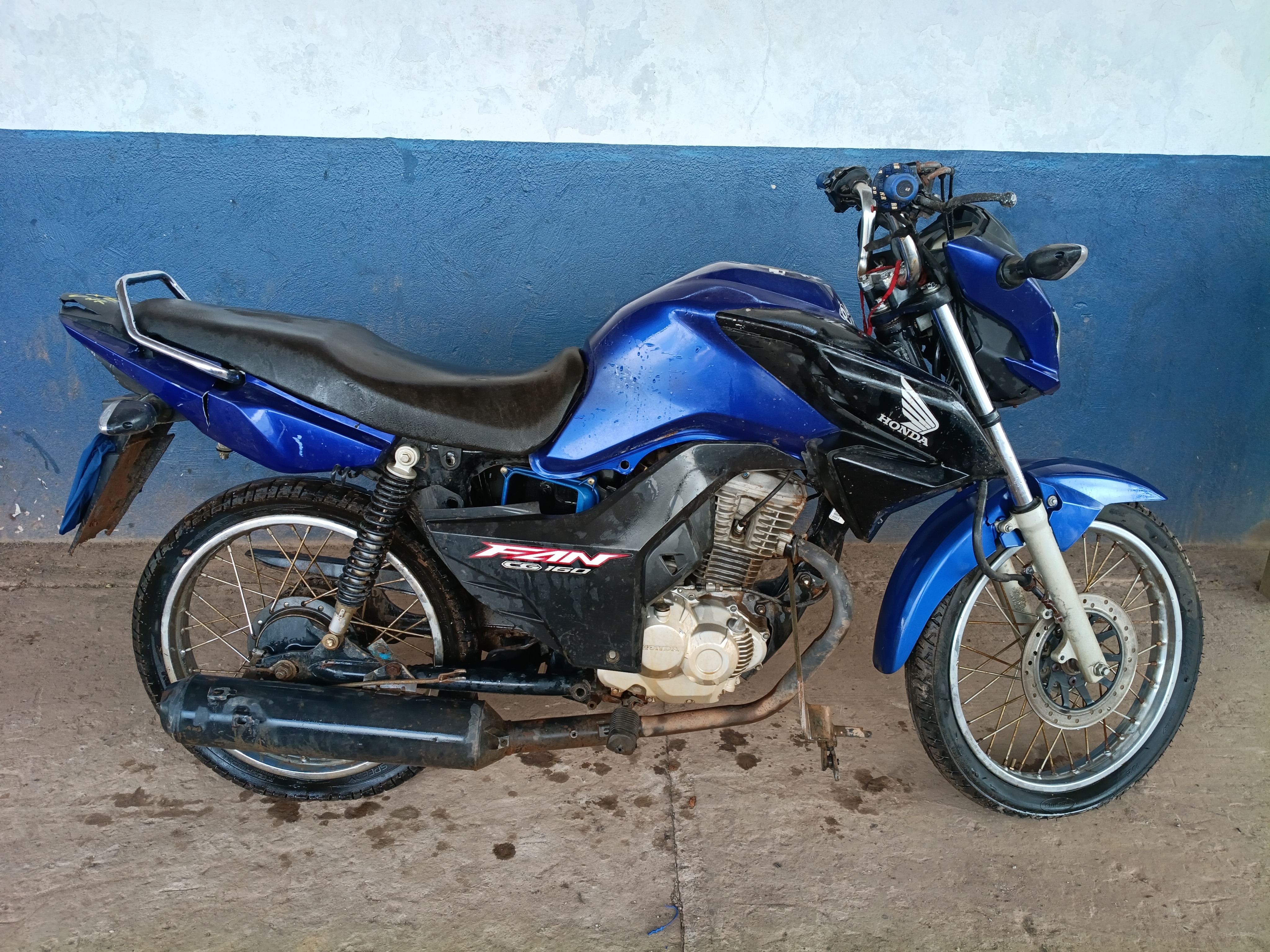 Honda CG 160 FAN 2022 em leilão