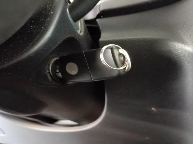 VOLKSWAGEN SAVEIRO 1.6 CS - 2012/2013 — foto 15 de 27