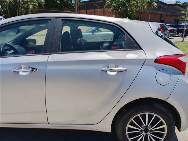 HYUNDAI HB20 1.6A COMF - 2014/2015 — foto 35 de 40