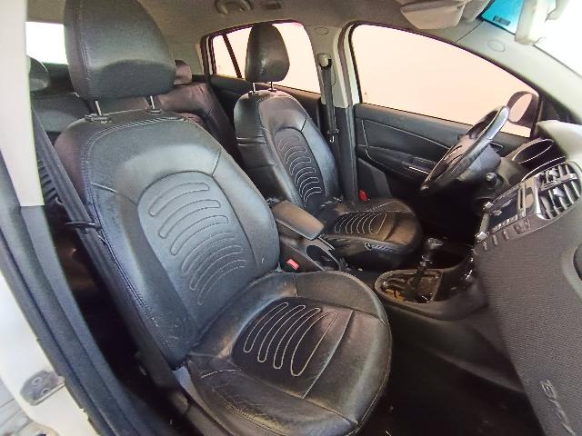 FIAT BRAVO ESSENCE 1.8 - 2013/2014 — foto 12 de 25