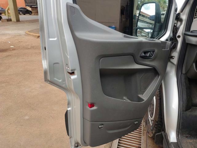 FORD TRANSIT 410 B - 2023/2023 — foto 21 de 34