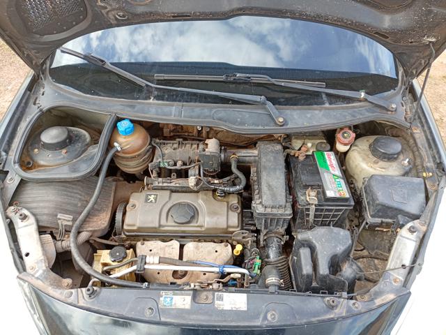 PEUGEOT 207SW XR - 2009/2009 — foto 10 de 32
