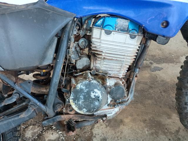 HONDA XR 250 TORNADO - 2001/2002 — foto 7 de 11