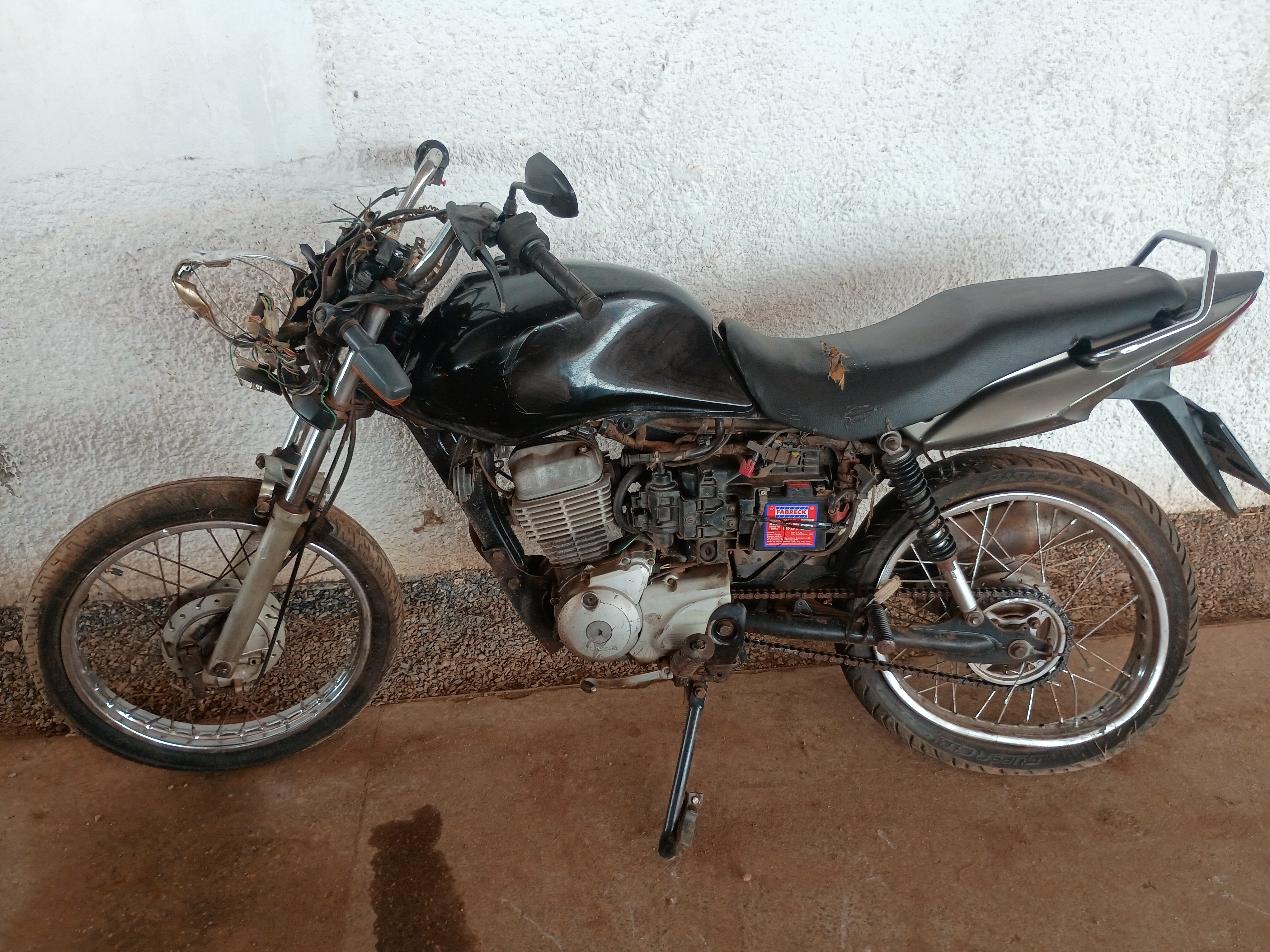 HONDA - CG 150 FAN ESI - leilão extrajudicial - VÁRZEA GRANDE MT - lance mínimo R$ 200