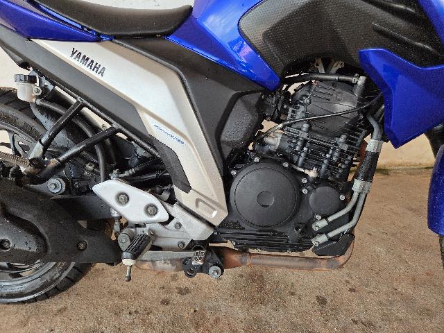 YAMAHA FZ25 FAZER - 2022/2023 — foto 10 de 14