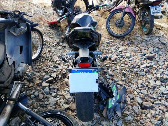 KAWASAKI Z650 - 2018/2018 — foto 4 de 15
