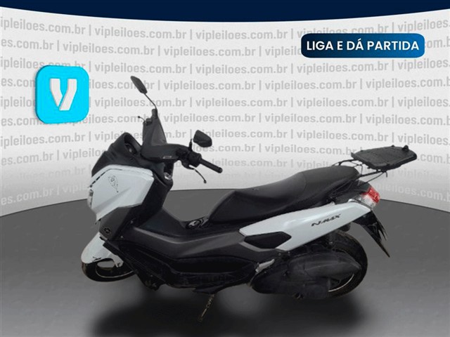 YAMAHA - NMAX