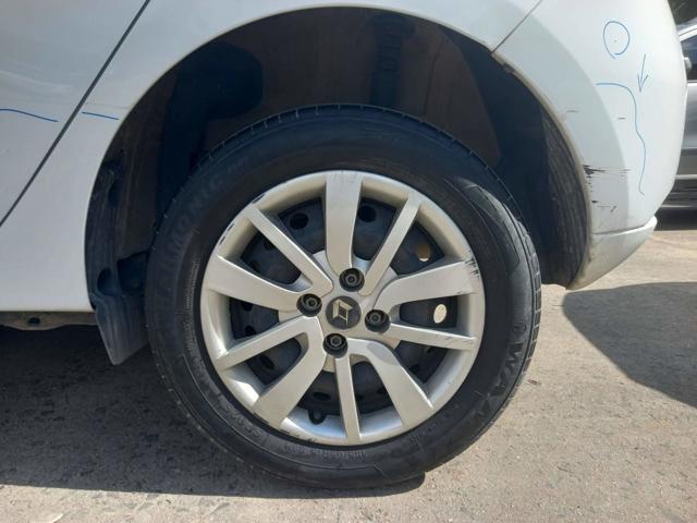 RENAULT SANDERO ZEN10MT - 2020/2021 — foto 23 de 40