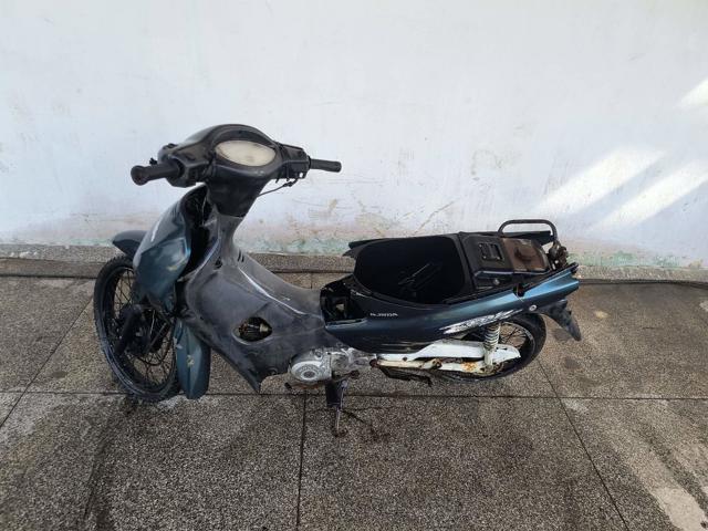 HONDA C100 BIZ ES - 2004/2004