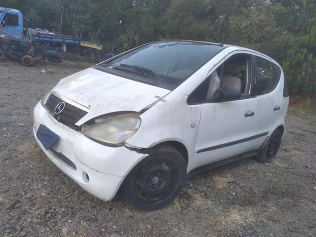 MERCEDES-BENZ - A 160 - leilão extrajudicial - COLOMBO PR - lance mínimo R$ 1.000