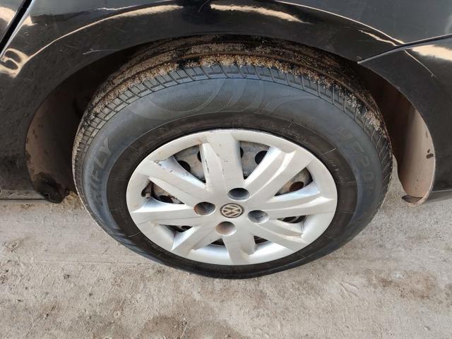 VOLKSWAGEN VOYAGE 1.0 - 2010/2010 — foto 32 de 37