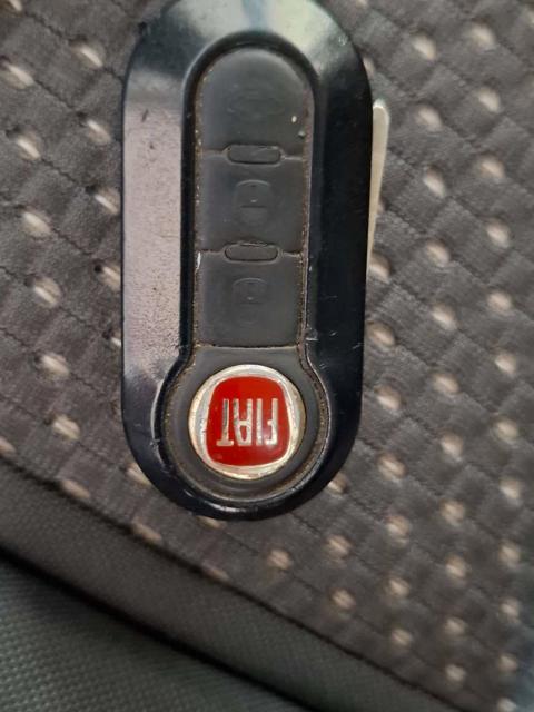 FIAT SIENA ESSENCE 1.6 - 2012/2013 — foto 26 de 26