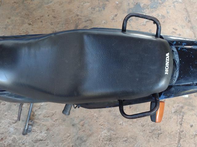 HONDA CG 125 FAN ES - 2010/2010 — foto 9 de 13