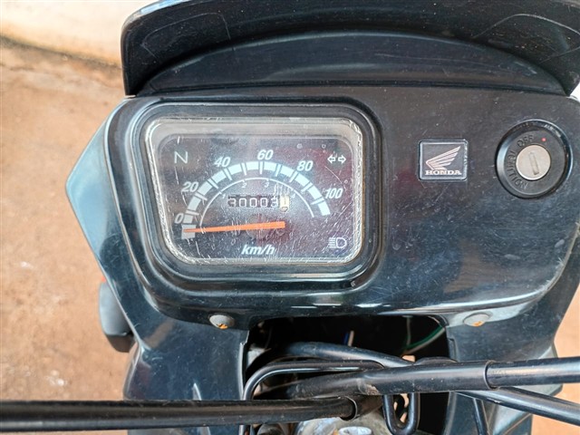 HONDA POP100 - 2011/2012 — foto 6 de 12