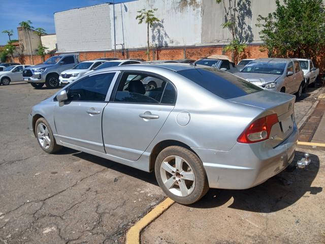 HONDA CIVIC LXS FLEX - 2007/2008 — foto 4 de 37