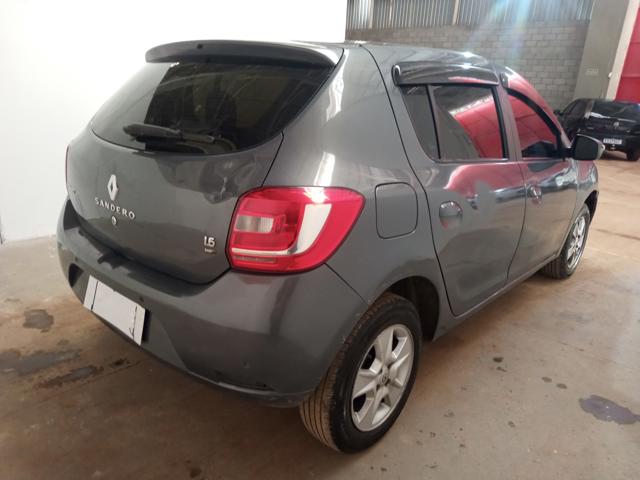 RENAULT SANDERO DYNA 16R - 2016/2017 — foto 3 de 39