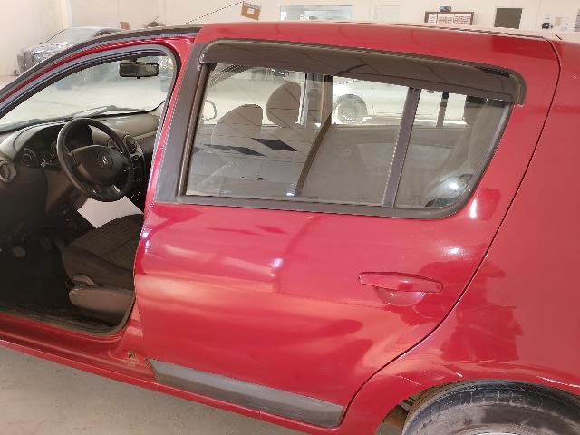 RENAULT SANDERO PRI 16HP - 2012/2013 — foto 17 de 31
