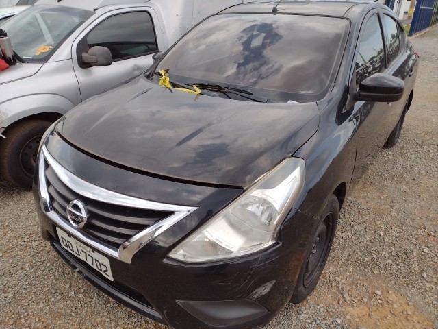NISSAN - VERSA 10 - leilão extrajudicial - SAMAMBAIA DF - lance mínimo R$ 22.400