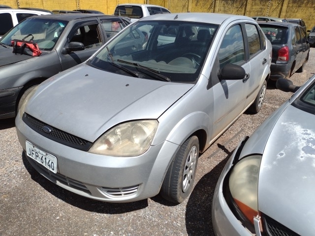 FORD - FIESTA SEDAN1.6FLEX - leilão extrajudicial - SAMAMBAIA DF - lance mínimo R$ 5.100