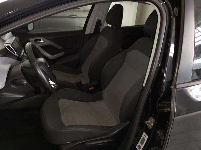 PEUGEOT 208 ALLURE - 2013/2014 — foto 12 de 32