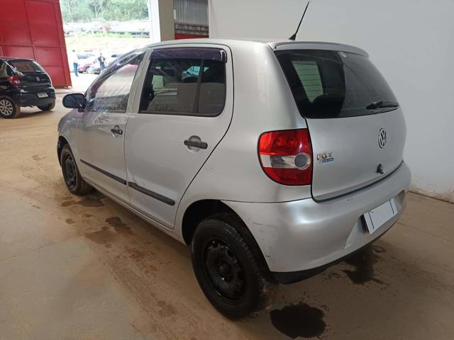 VOLKSWAGEN FOX 1.0 - 2007/2008 — foto 4 de 32