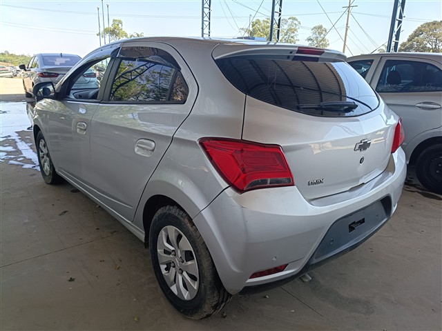 CHEVROLET ONIX 10MT JOYE - 2018/2018 — foto 4 de 29