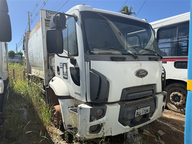Ford Cargo 1719 S 2019