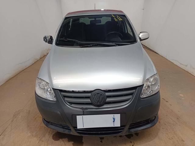 VOLKSWAGEN FOX 1.0 - 2007/2008 — foto 7 de 32